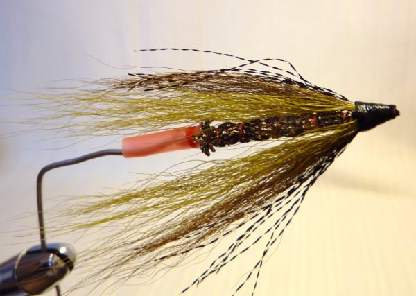 Nr 29 Mörk Grön Brun Bucktail Svart glitter