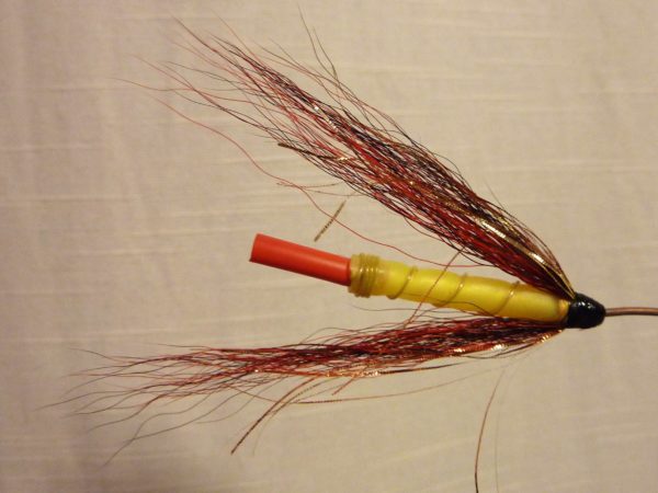 Nr 33 Rödsvart Bucktail Silver/röd