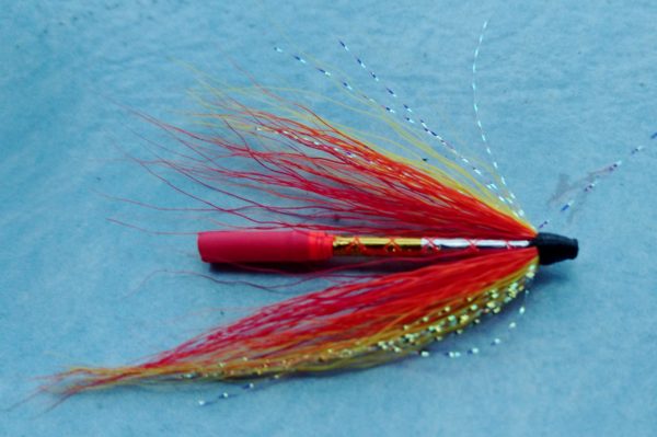 Nr 42 Röd Orange Gul Bucktail Silverkrus